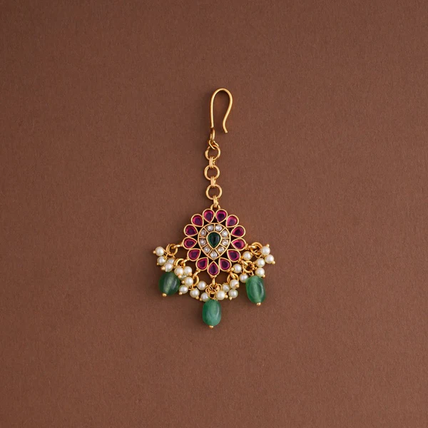 Floral Kundan Maang Tikka